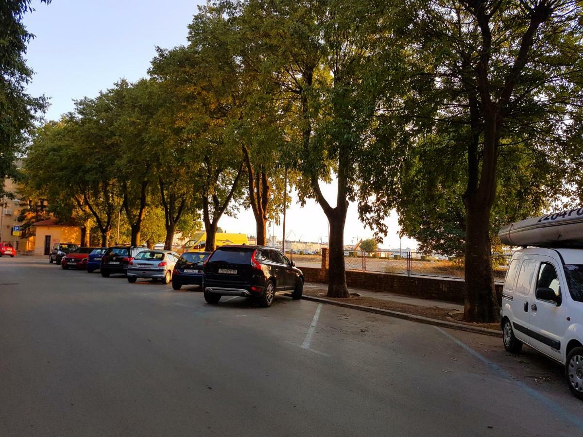 شقة App Obrovac In The Centre - With Amazing Sea View! بولا المظهر الخارجي الصورة