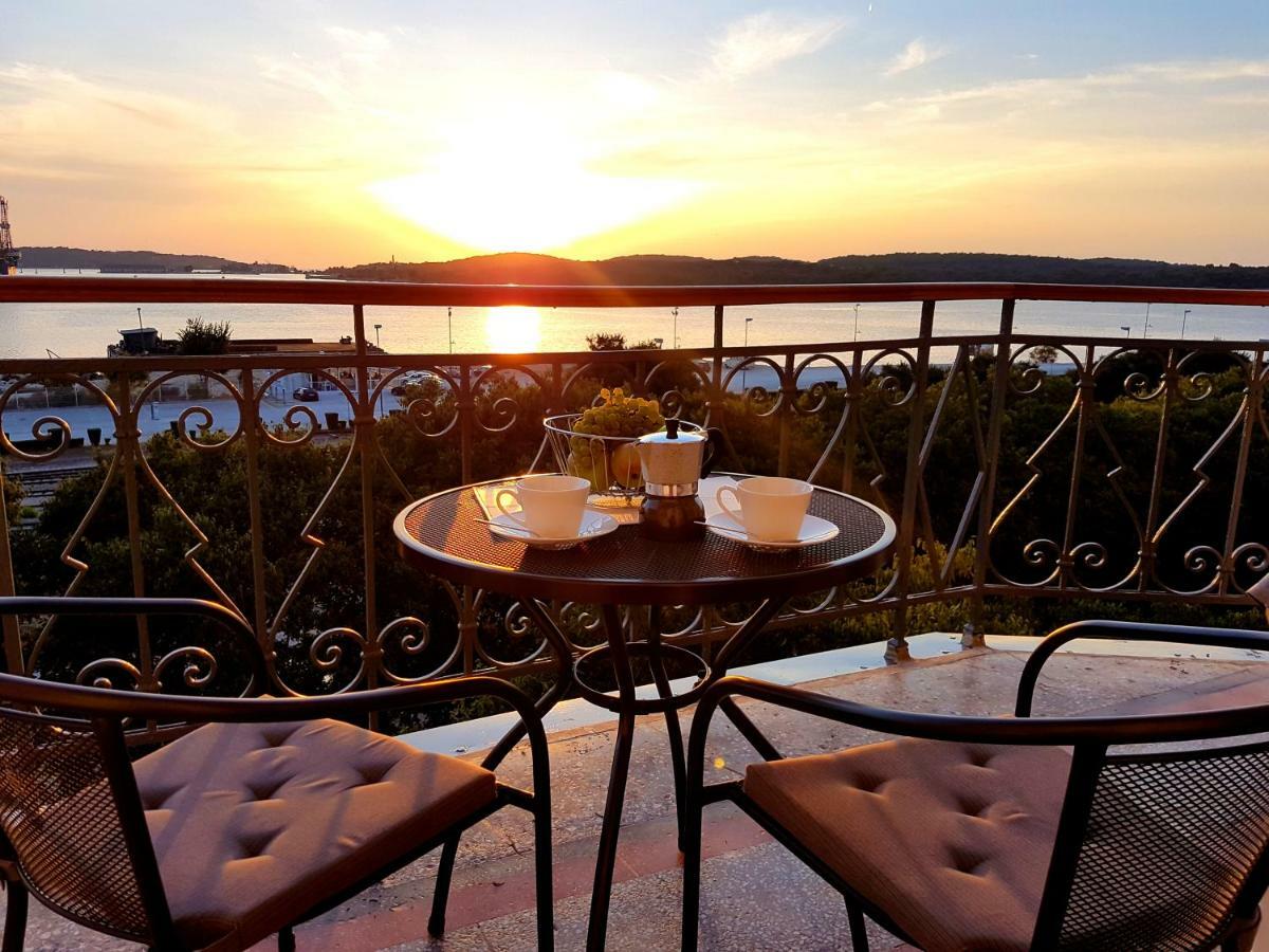 شقة App Obrovac In The Centre - With Amazing Sea View! بولا المظهر الخارجي الصورة